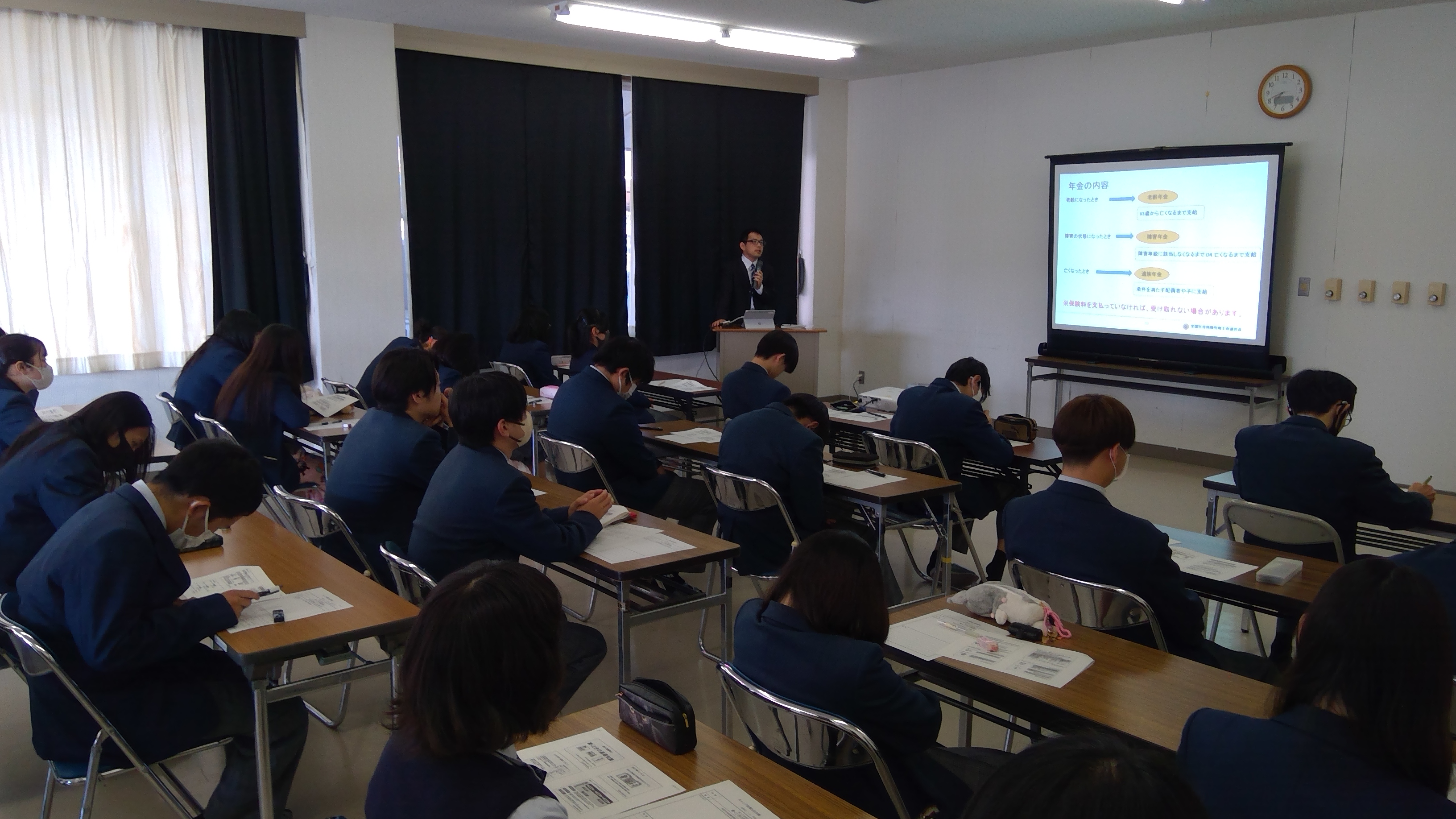 WIN_20251215_11_07_37_Pro